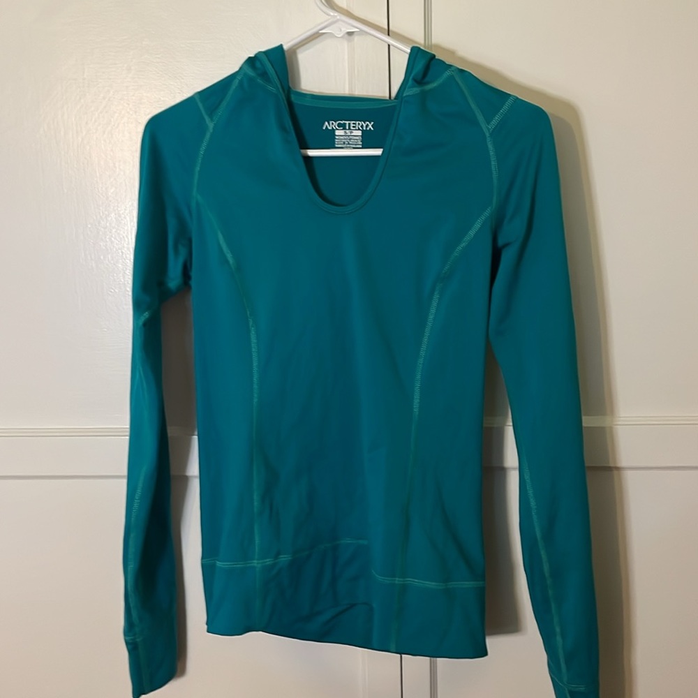 Active wear.  Hoodie.  Teal.  Small/P